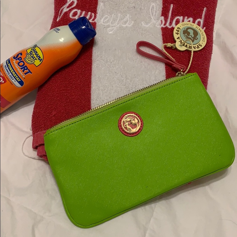 NWT wristlet Lime green by Spartina 449